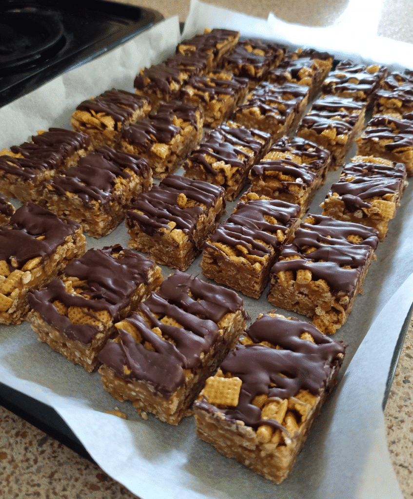 chex-mix-peanut-butter-chocolate-bars-featured