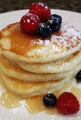 Perfect Fluffy Pancakes Stack